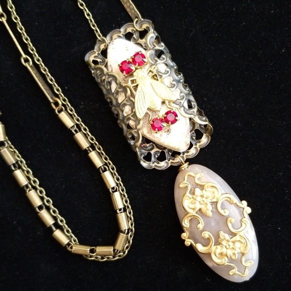 Vintage Repurposed Assemblage Necklace - Picture 3 of 8